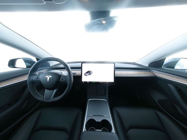 Tesla Model 3 208 kW image number 13