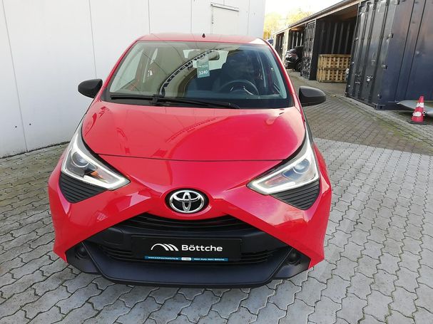 Toyota Aygo 53 kW image number 4