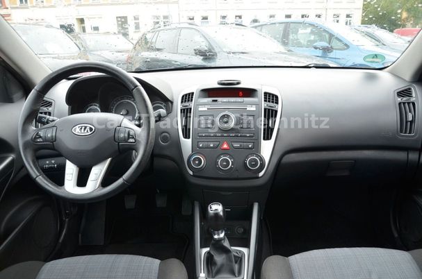 Kia Ceed SW 66 kW image number 10