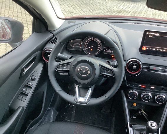 Mazda 2 90 66 kW image number 5