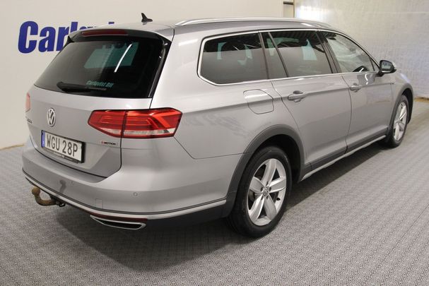 Volkswagen Passat Alltrack TDI 4Motion 140 kW image number 3