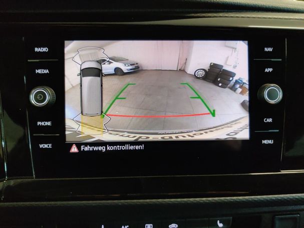 Volkswagen T6 Caravelle DSG Comfortline 110 kW image number 18