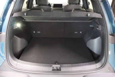 Car image 35