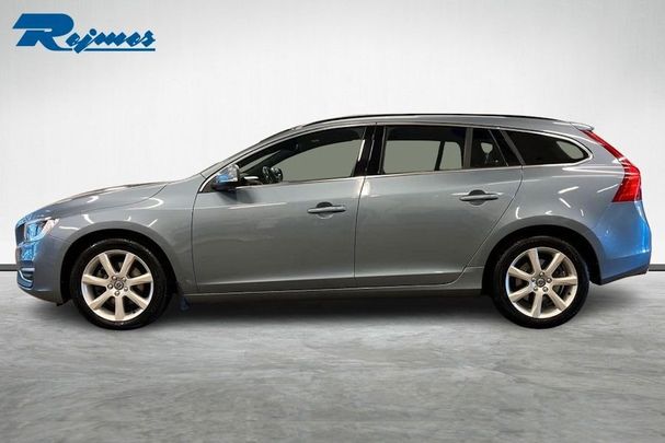 Volvo V60 D4 140 kW image number 2