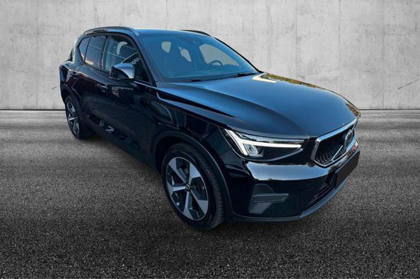 Volvo XC40 95 kW image number 2