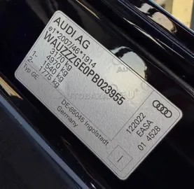 Car image 35