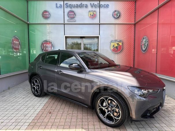 Alfa Romeo Stelvio 2.2 Q4 154 kW image number 2