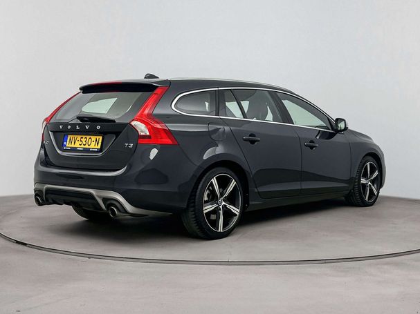 Volvo V60 T3 112 kW image number 4