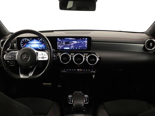 Mercedes-Benz CLA 200 120 kW image number 4