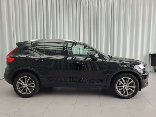 Volvo XC40 AWD 140 kW image number 5