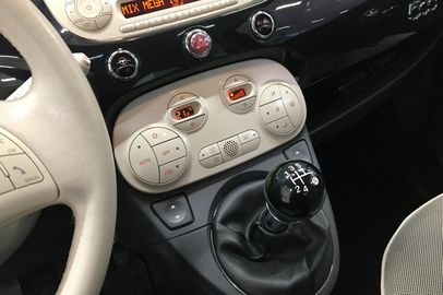 Car image 12