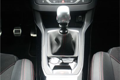 Car image 41