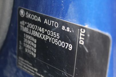 Car image 37