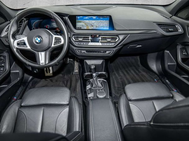 BMW 118i 100 kW image number 3