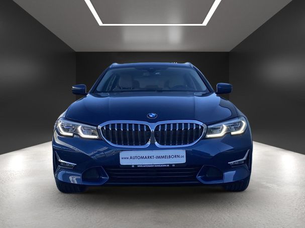 BMW 330d Touring Luxury Line xDrive 210 kW image number 3