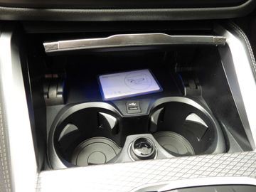 Car image 31