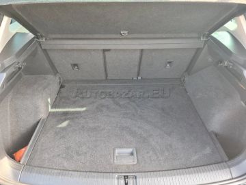 Car image 37