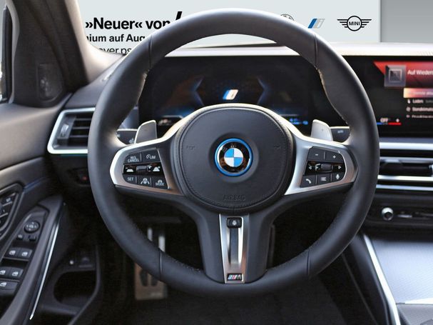 BMW 330 e M Sportpaket xDrive 215 kW image number 9