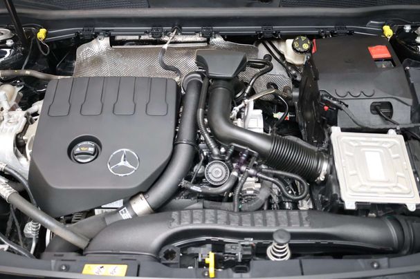 Mercedes-Benz A 200 120 kW image number 29