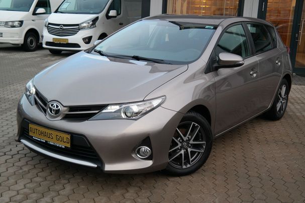 Toyota Auris 73 kW image number 1