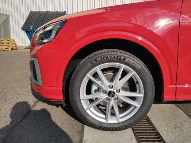 Audi Q2 30 TFSI 81 kW image number 6