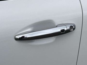 Car image 31