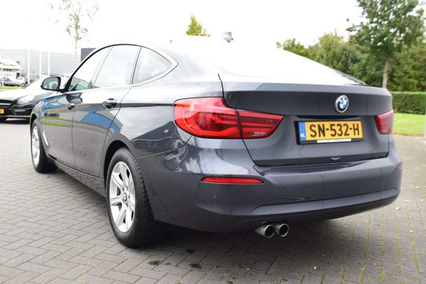 BMW 320i Gran Turismo 135 kW image number 6