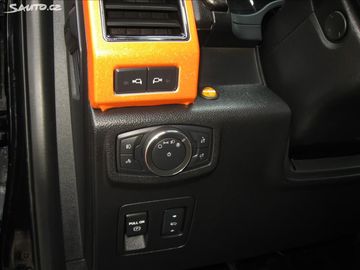 Car image 31