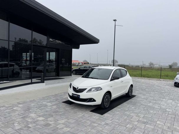 Lancia Ypsilon 51 kW image number 5