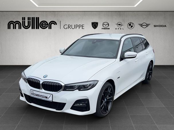 BMW 330e Touring M Sport xDrive 215 kW image number 1