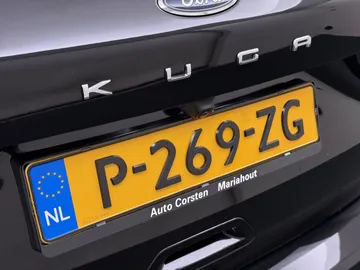 Car image 40