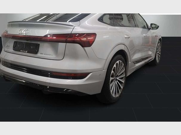 Audi e-tron 55 quattro S-line Sportback 300 kW image number 2