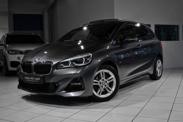 BMW 220i Active Tourer 141 kW image number 1