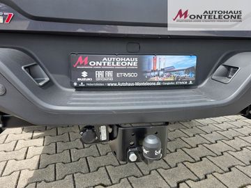 Car image 28