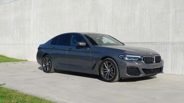 BMW 520i 135 kW image number 15