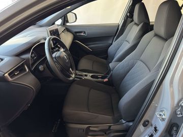 Car image 15