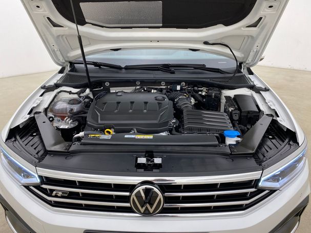 Volkswagen Passat Variant 2.0 TDI Elegance 4Motion DSG 147 kW image number 12