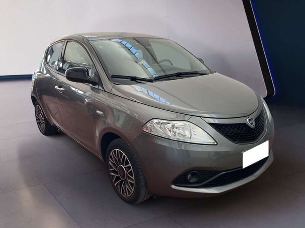 Lancia Ypsilon 51 kW image number 2