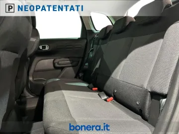 Car image 24