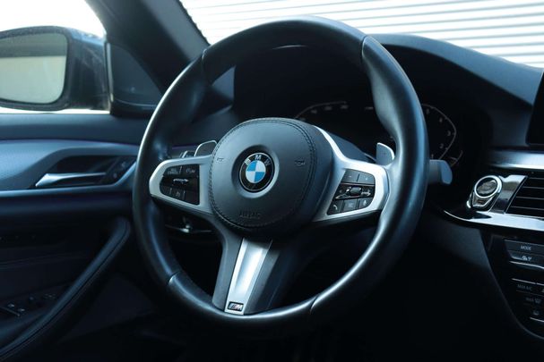 BMW 520i 135 kW image number 37