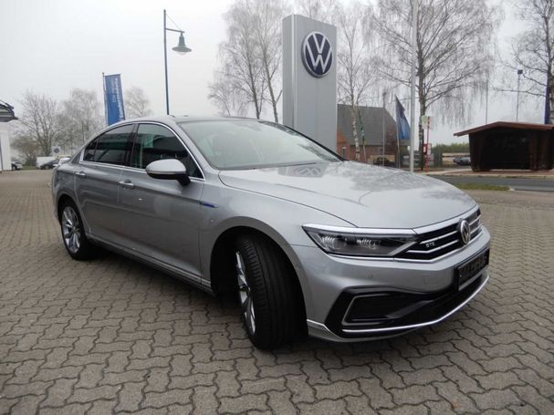 Volkswagen Passat GTE 1.4 TSI DSG 160 kW image number 2