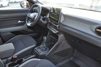 Car image 11