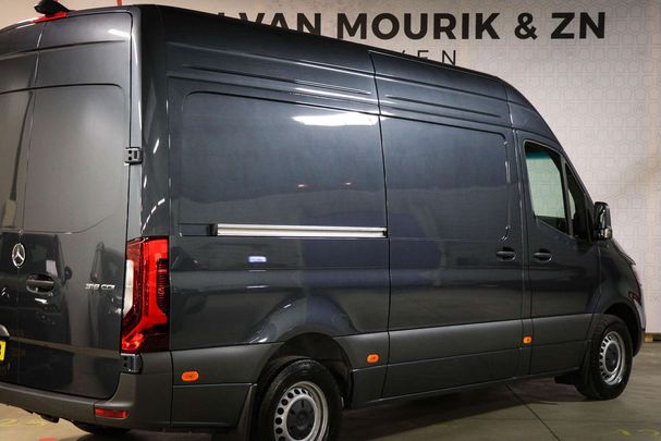 Mercedes-Benz Sprinter 319 CDI RWD 140 kW image number 22