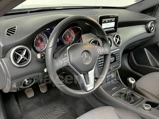 Mercedes-Benz GLA 200 115 kW image number 7