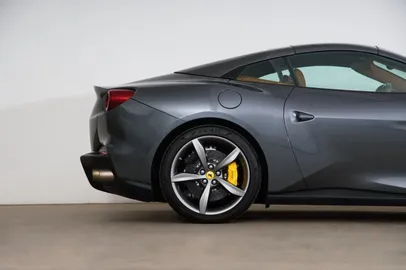 Car image 33