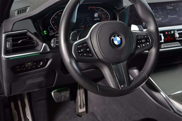 BMW 320d Touring xDrive 140 kW image number 7