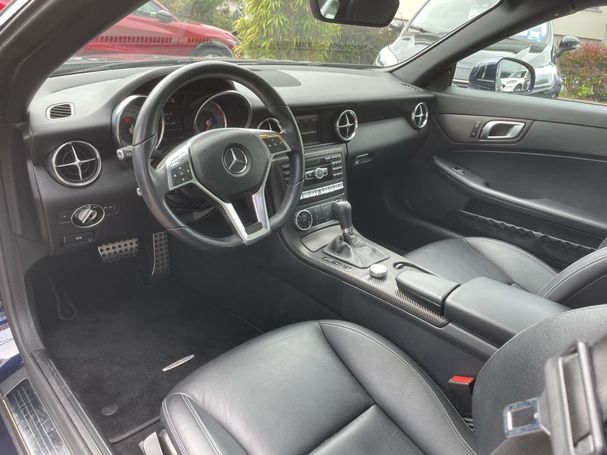 Mercedes-Benz SLK 200 BlueEFFICIENCY 7G-Tronic 135 kW image number 11