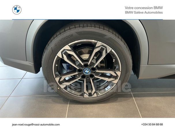 BMW iX1 xDrive30 M Sport 230 kW image number 10