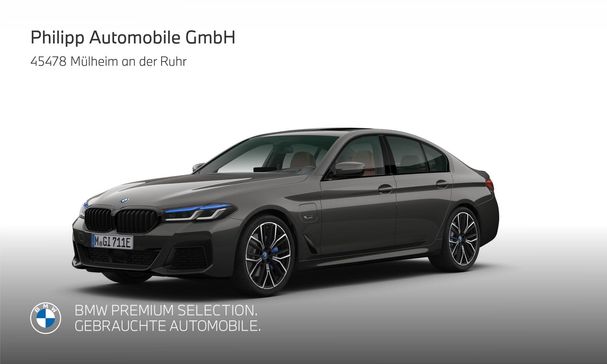 BMW 545 e xDrive 290 kW image number 1