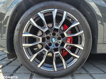 Car image 36